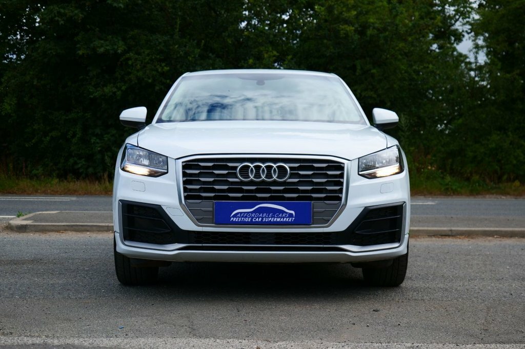 Audi Q2 1L Sport SC19ODH White #4