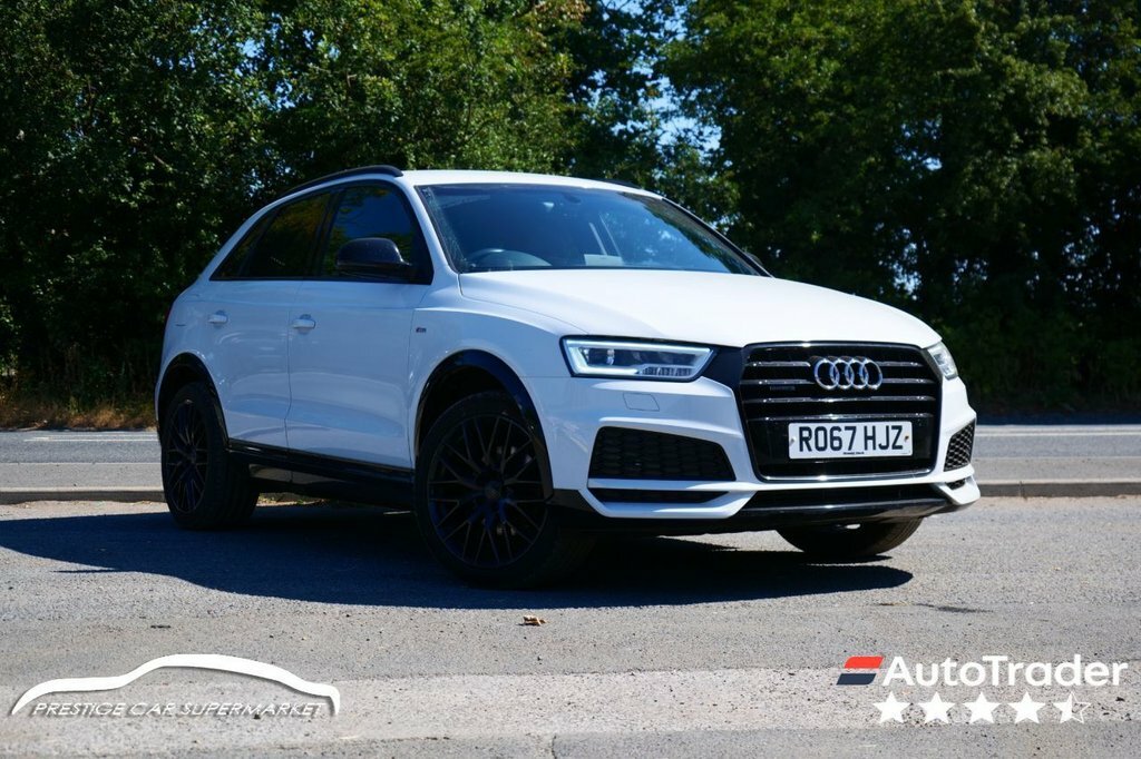 Audi Q3 2L Black Edition White