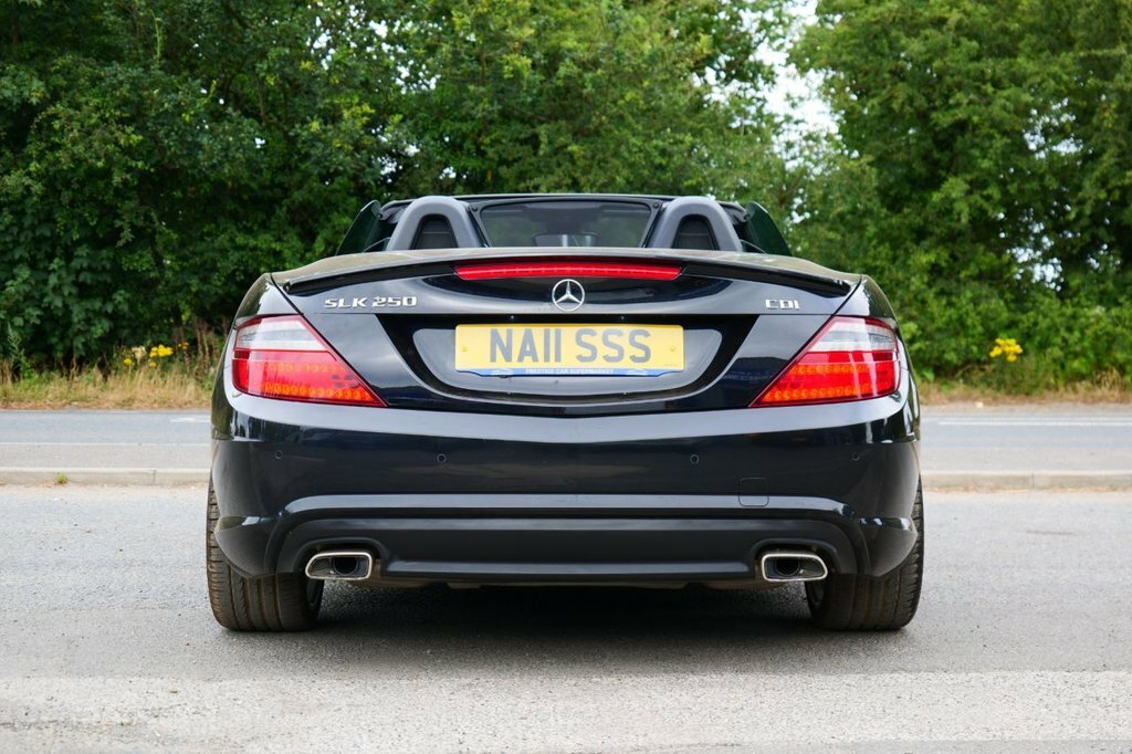 Mercedes-Benz SLK 2.1L Amg Sport Black #5
