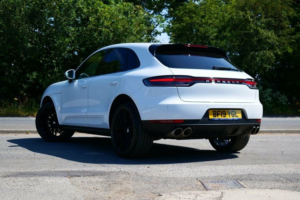 Porsche Macan 3L S White #2