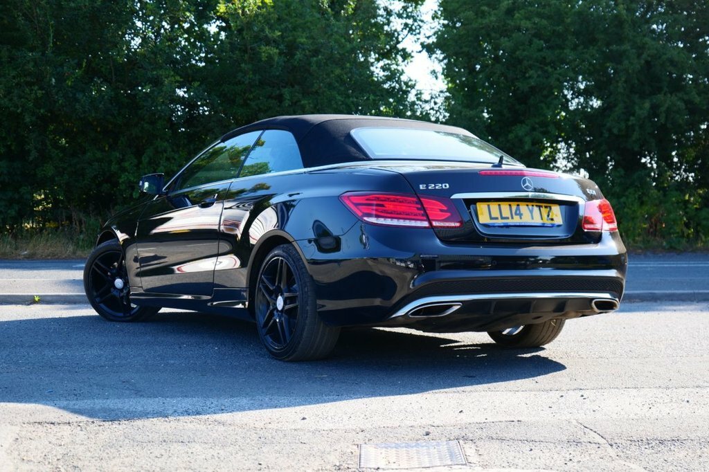 Mercedes-Benz E Class 2.1L Amg Sport Black #2