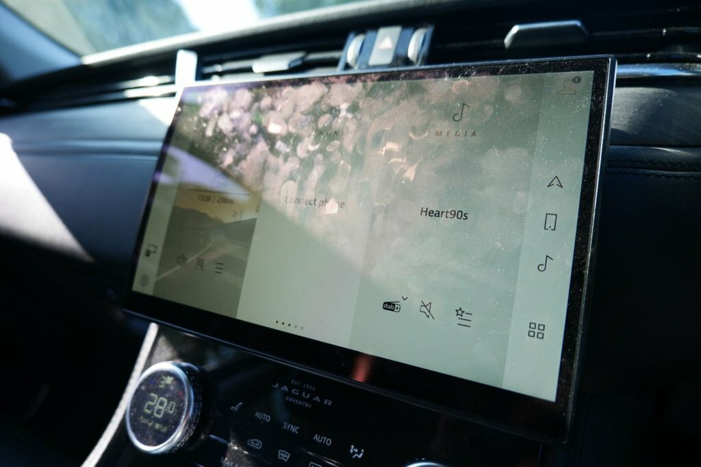 Jaguar F-Pace 2L S GX21UWT Black #6