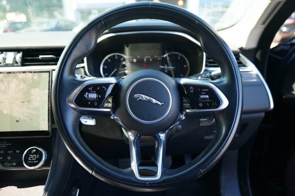 Jaguar F-Pace 2L S GX21UWT Black #4