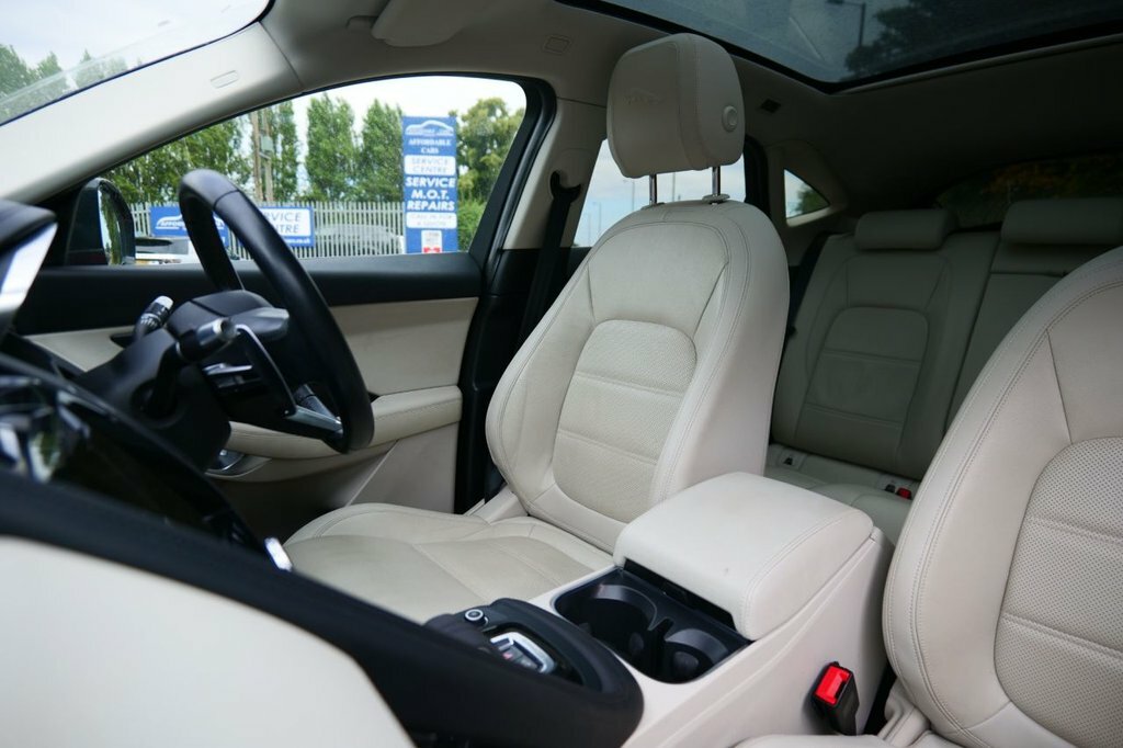 Jaguar E-Pace 2L S WS21TCJ Red #2