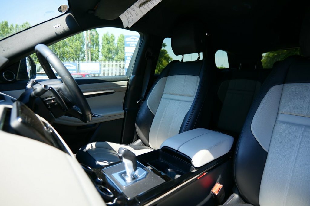 Land Rover Range Rover Evoque 2L R-dynamic Se NC22DHK Black #2