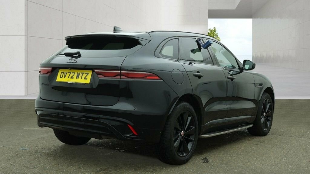 Jaguar F-Pace 2L R-dynamic Black OV72WTZ Black #2