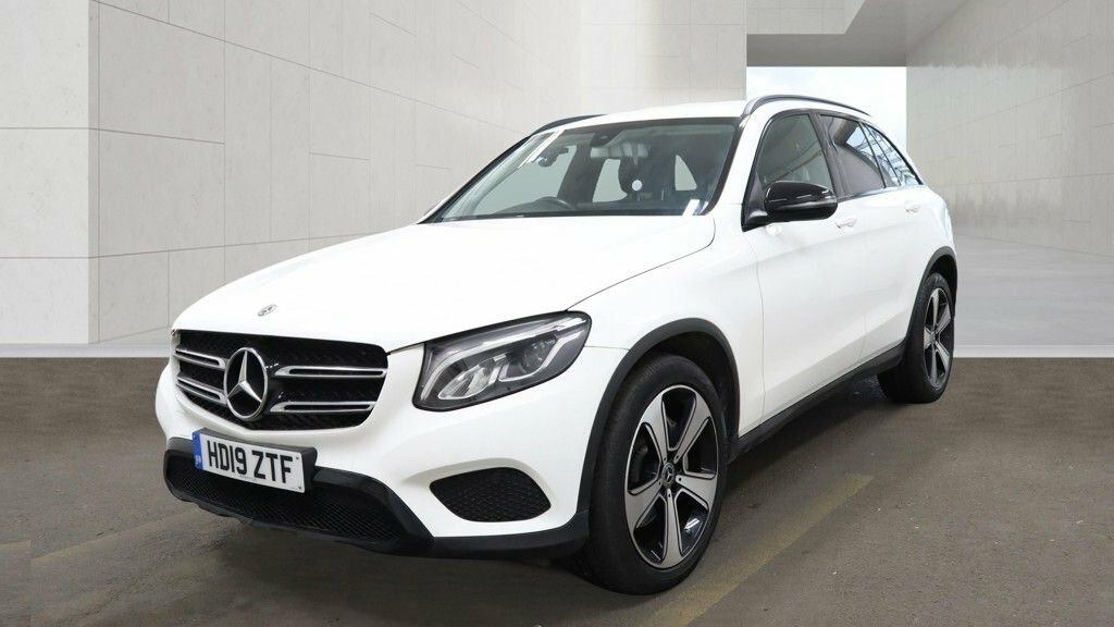 Mercedes-Benz GLC Class 2.1L Urban Edition White #4