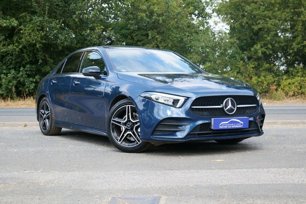 Mercedes-Benz A Class 1.3L Amg Line Edition Blue