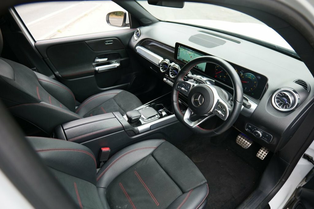 Mercedes-Benz GLB Class 1.3L Amg Line White #3