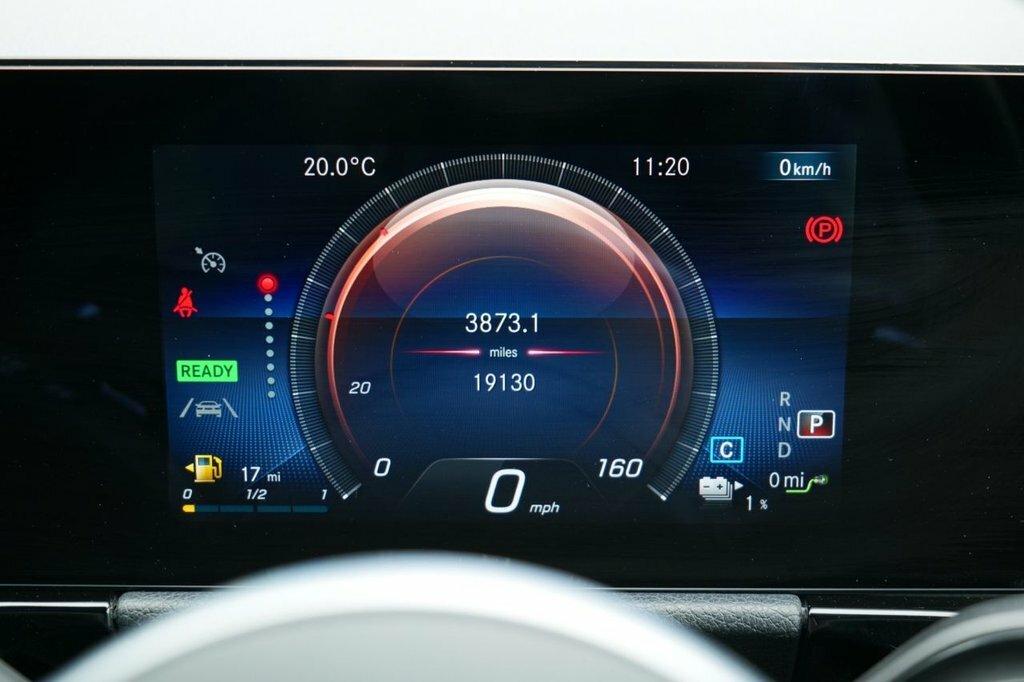 Mercedes-Benz GLA Class 1.3L Exclusive Edition Blue #5