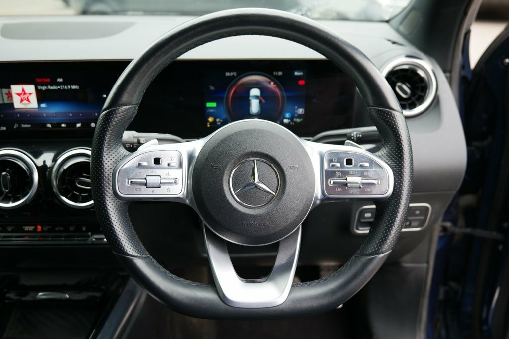 Mercedes-Benz GLA Class 1.3L Exclusive Edition Blue #4