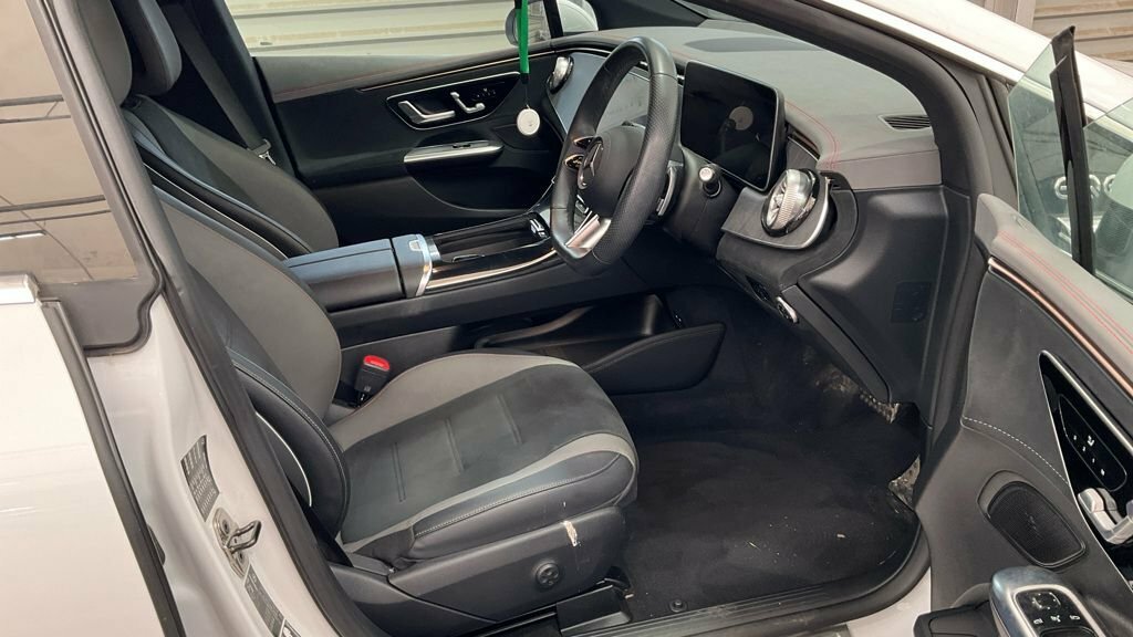 Mercedes-Benz EQE Eqe 300 Amg Line Premium White #6