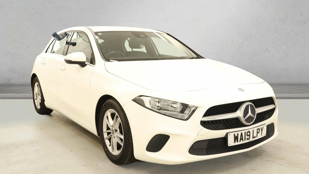 Mercedes-Benz A Class 1.3L Se White