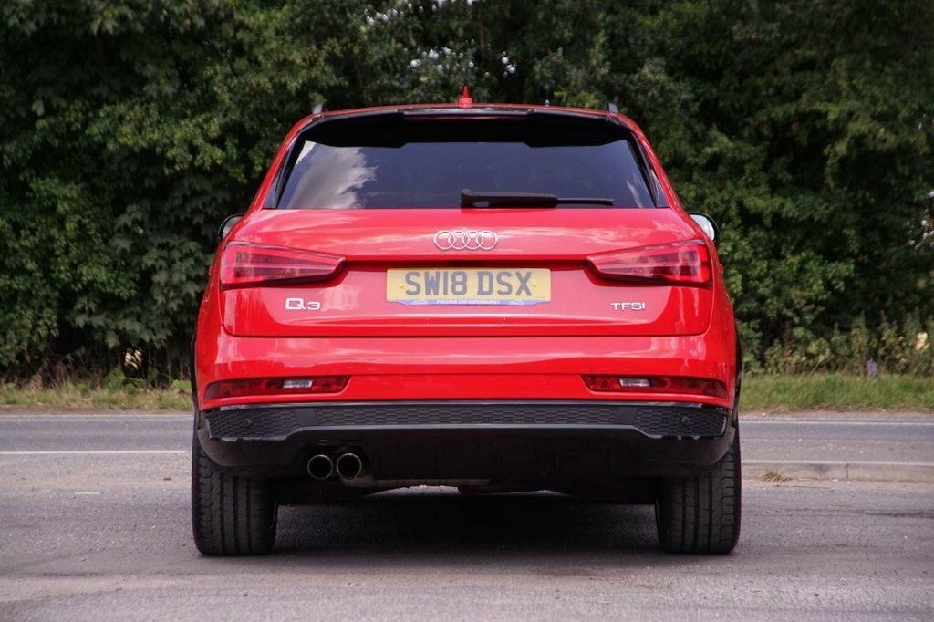 Audi Q3 2L Black Edition SW18DSX Red #5