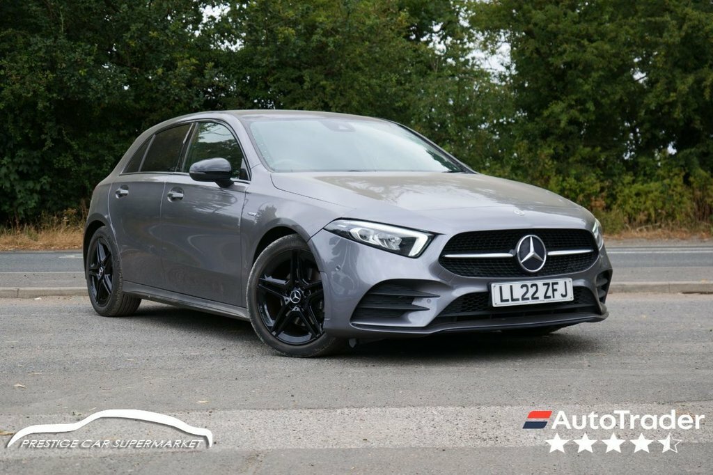 Mercedes-Benz A Class 2L Amg Line Edition Grey