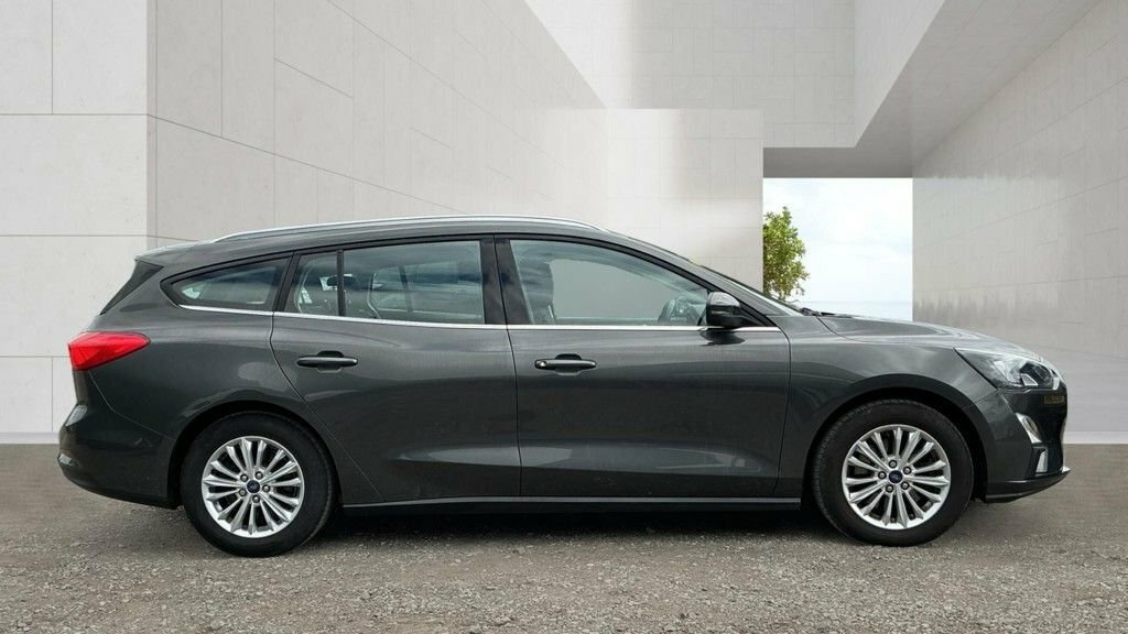 Ford Focus 1L Titanium MJ69DZC Grey #5