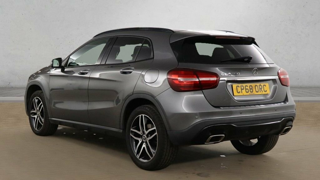Mercedes-Benz GLA Class 1.6L Urban Edition Grey #3