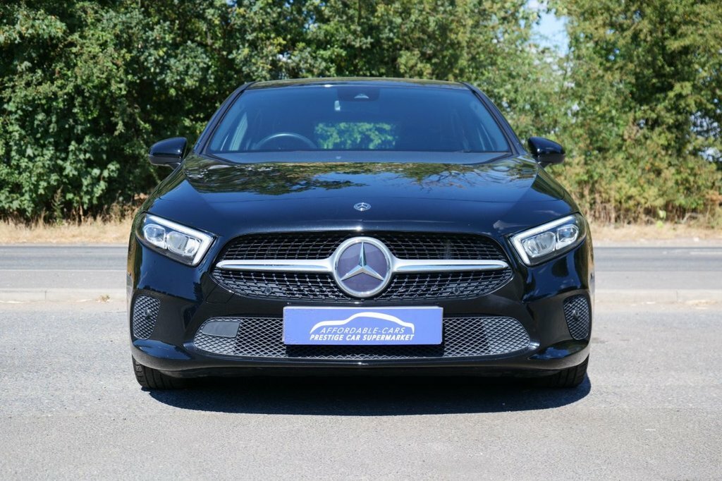 Mercedes-Benz A Class 1.5L Sport DE68VRK Black #4