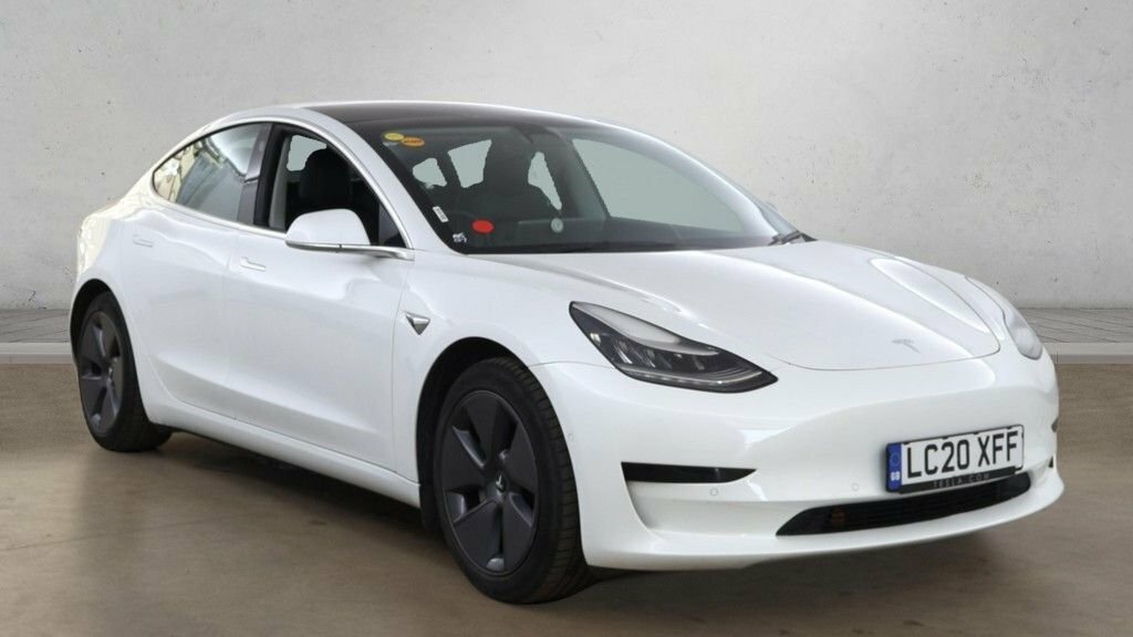Tesla Model 3 Saloon White