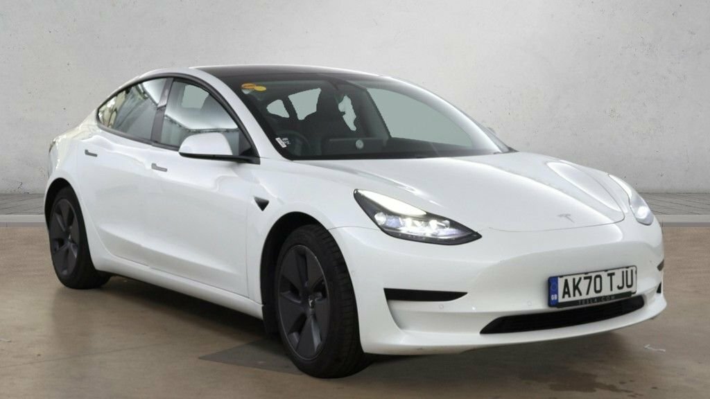 Tesla Model 3 Saloon White