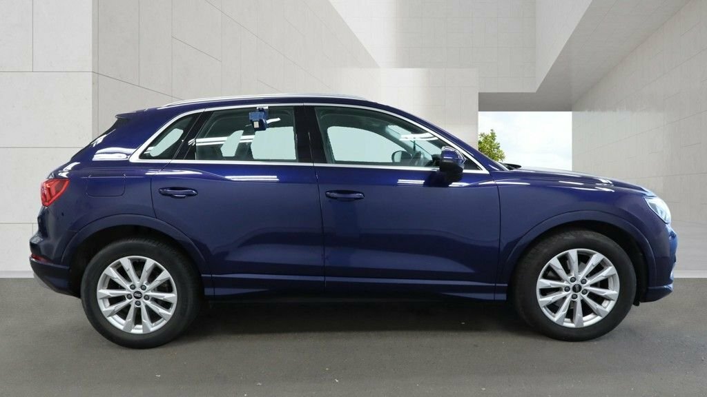 Audi Q3 1.5L Sport Blue #5