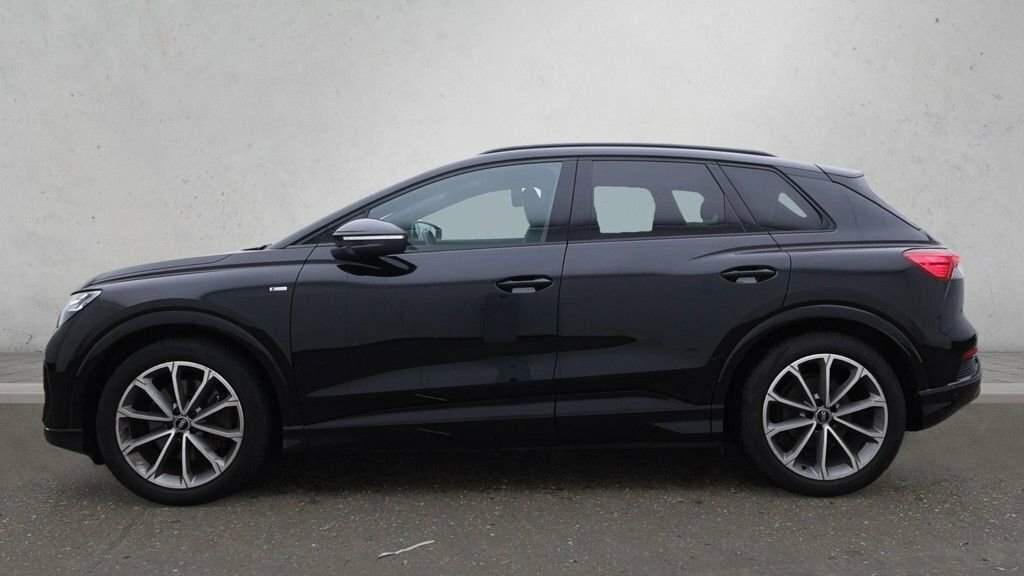 Audi Q4 E Tron Suv Black #6