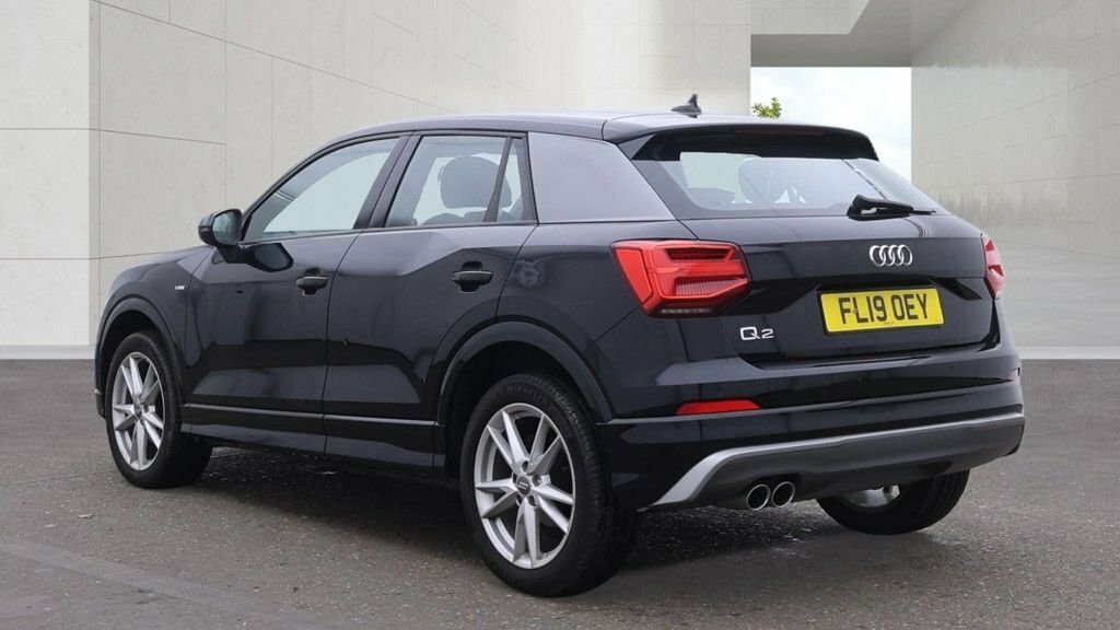 Audi Q2 1.5L S Line Black #3