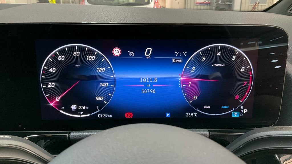 Mercedes-Benz B Class B200d Amg Line Premium Black #9
