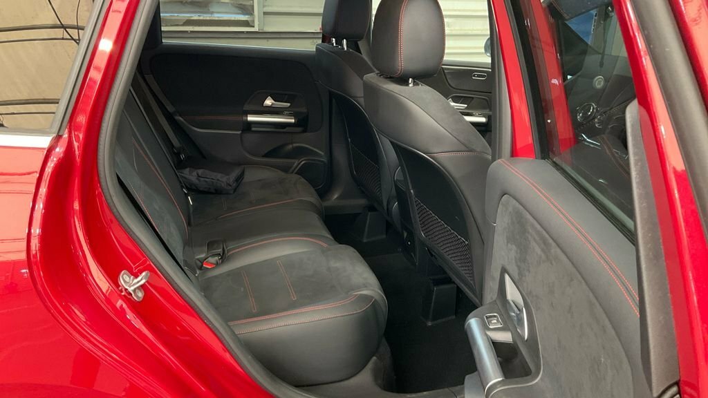 Mercedes-Benz B Class B200d Amg Line Premium Black #8