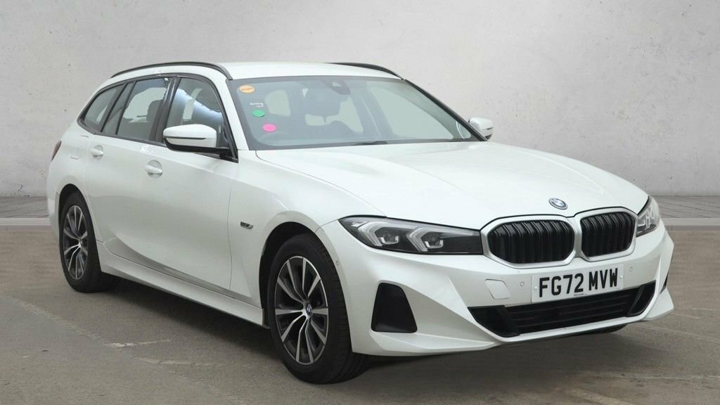 BMW 3 Series 2L Sport White