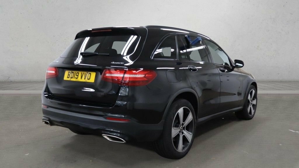 Mercedes-Benz GLC Class 2L Urban Edition Black #2
