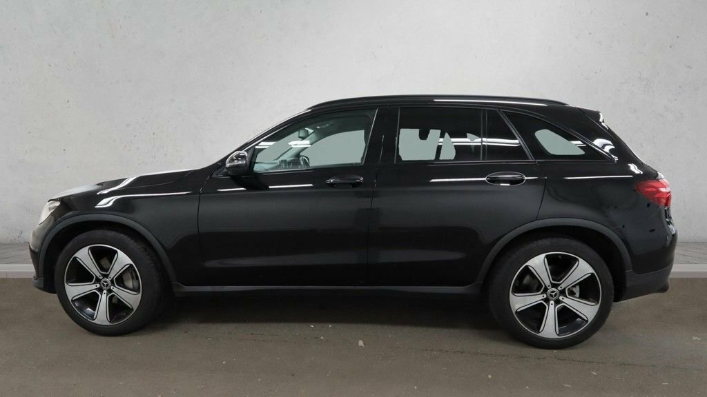 Mercedes-Benz GLC Class 2L Urban Edition Black #6