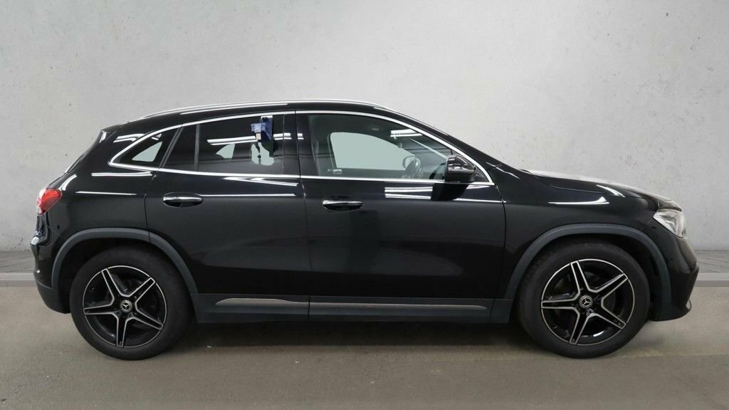 Mercedes-Benz GLA Class 1.3L Amg Line Black #5