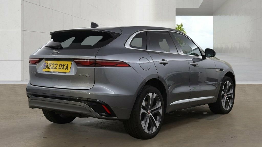 Jaguar F-Pace 2L R-dynamic Hse Grey #2