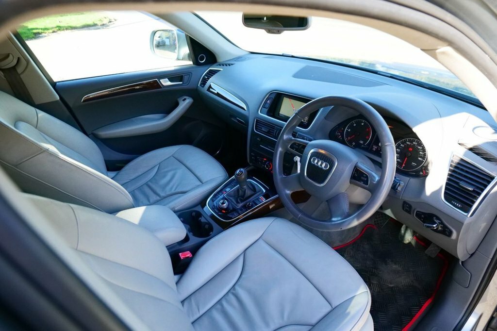 Audi Q5 2.0 Tdi Quattro Se 170 Bhp Black #31