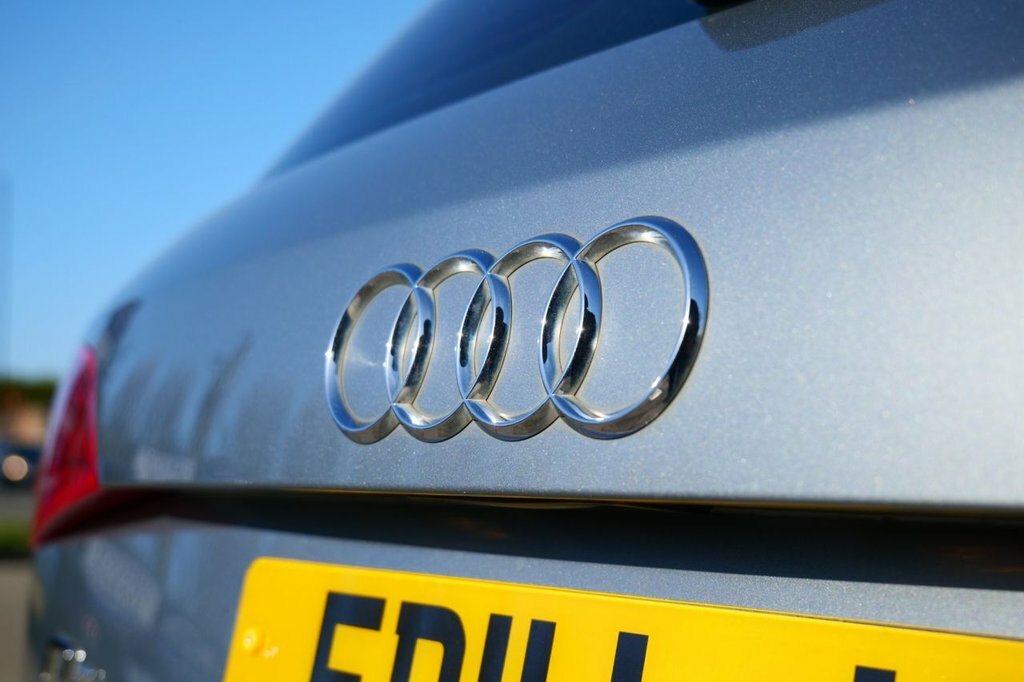 Audi Q5 2.0 Tdi Quattro Se 170 Bhp Black #48
