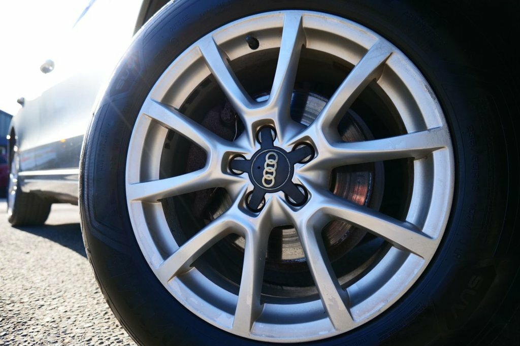 Audi Q5 2.0 Tdi Quattro Se 170 Bhp Black #42