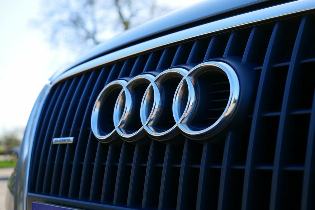 Audi Q5 2.0 Tdi Quattro Se 170 Bhp Black #36