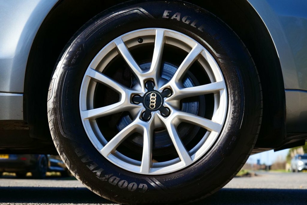 Audi Q5 2.0 Tdi Quattro Se 170 Bhp Black #41