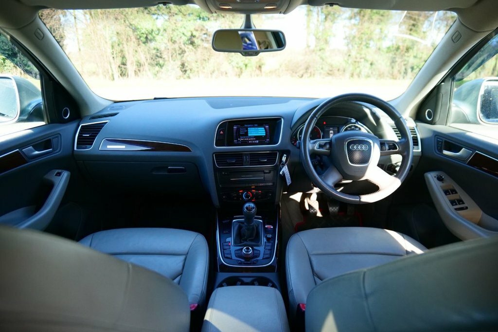 Audi Q5 2L Se Grey #3