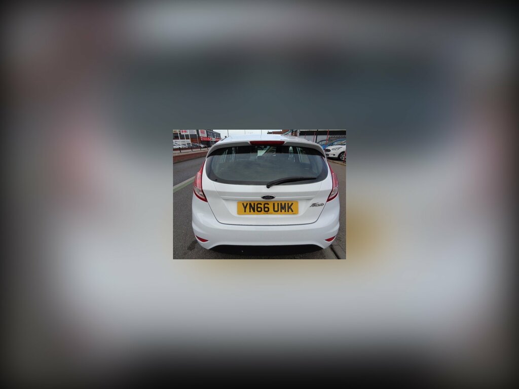 Ford Fiesta 1.25 Zetec Hatchback Euro 6 82 White #4