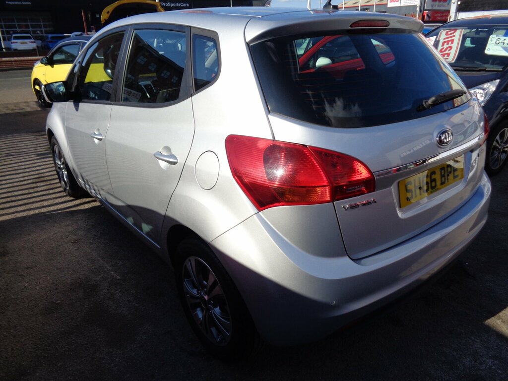 Kia Venga 1.4 2 Mpv Euro 6 Ss 89 Bhp Silver #3