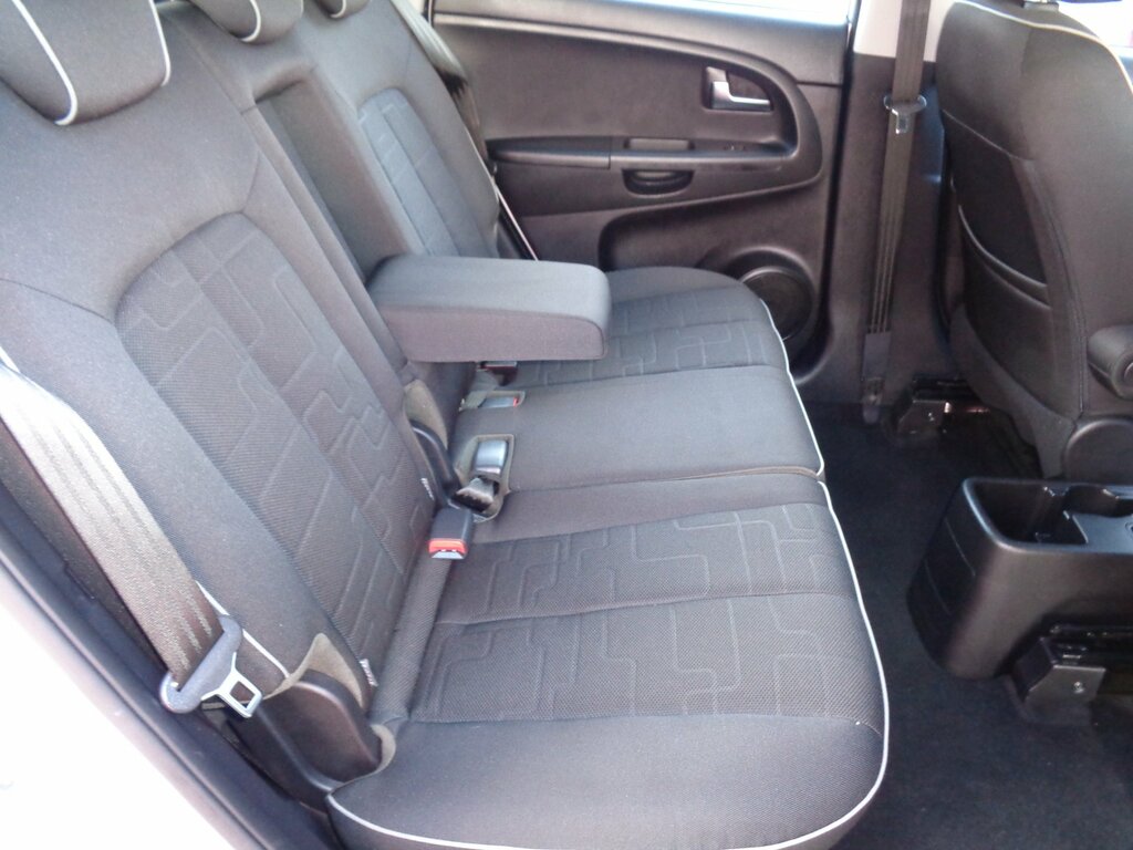 Kia Venga 1.4 2 Mpv  #12
