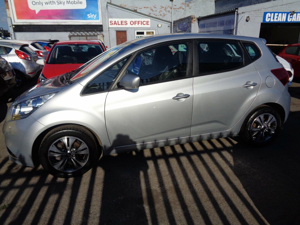 Kia Venga 1.4 2 Mpv  #15