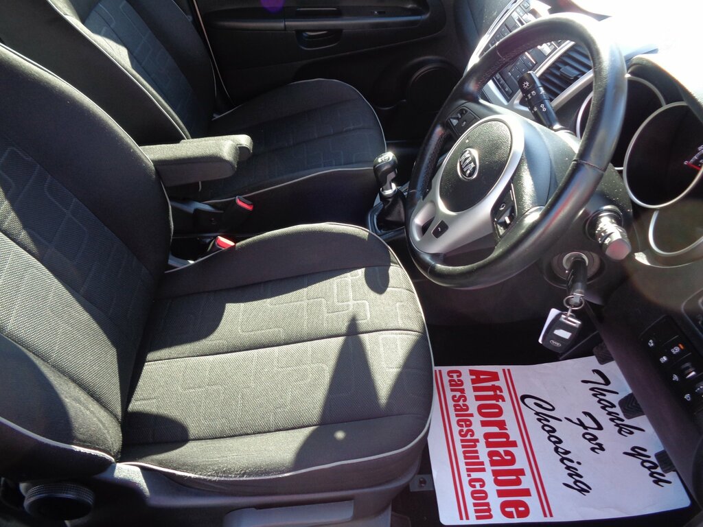 Kia Venga 1.4 2 Mpv Euro 6 Ss 89 Bhp Silver #5