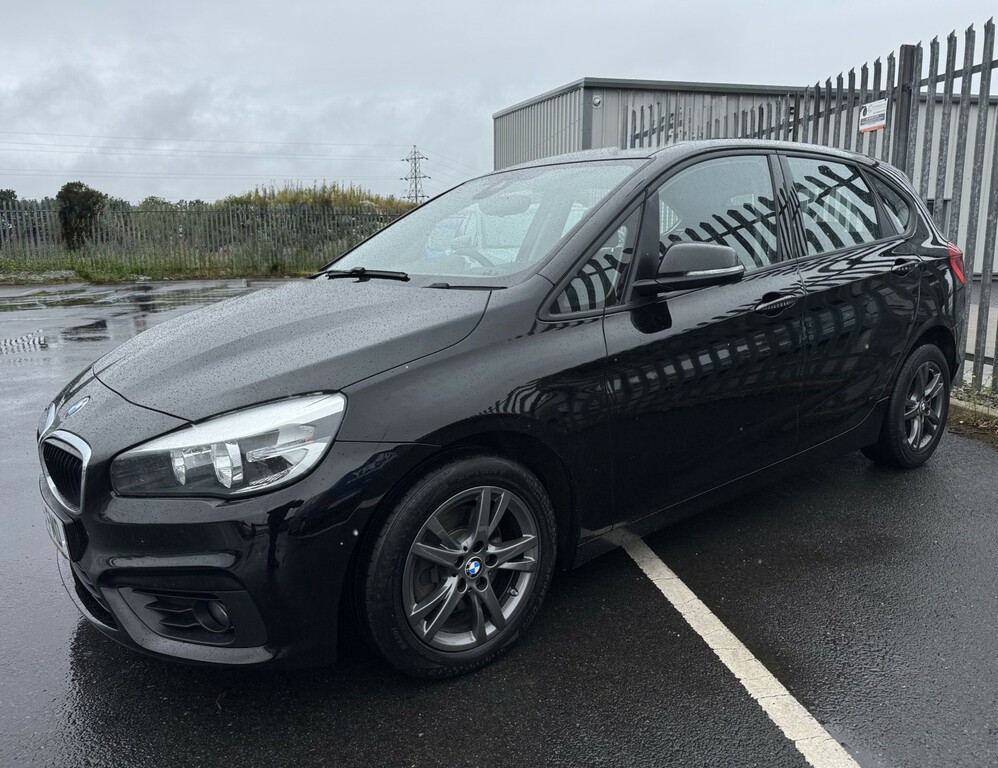 BMW 2 Series Active Tourer 216D Se Black #2