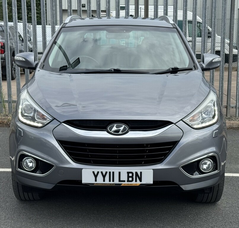 Hyundai Ix35 Premium 2.0 Crdi 4Wd Grey #3