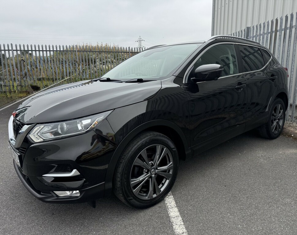 Nissan Qashqai Suv 1.5 Dci N-connecta 2017 Black #2