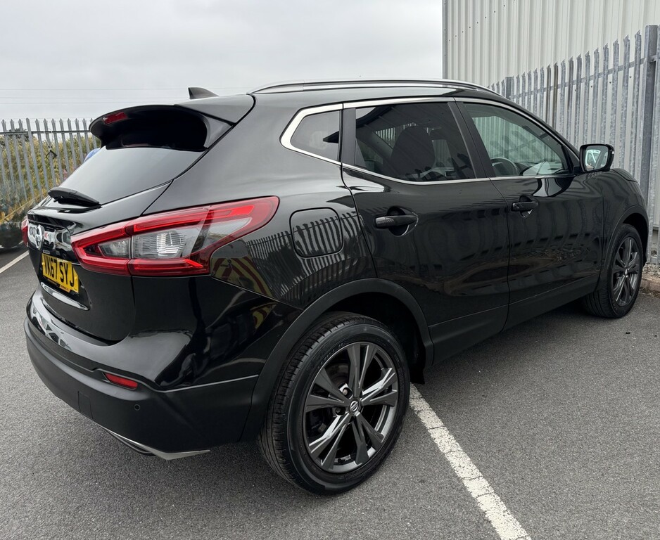 Nissan Qashqai Suv 1.5 Dci N-connecta 2017 Black #5