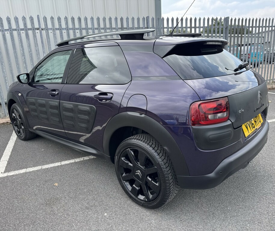 Citroen C4 Cactus Hatchback 1.6 Hdi Flair 2016 Purple #4